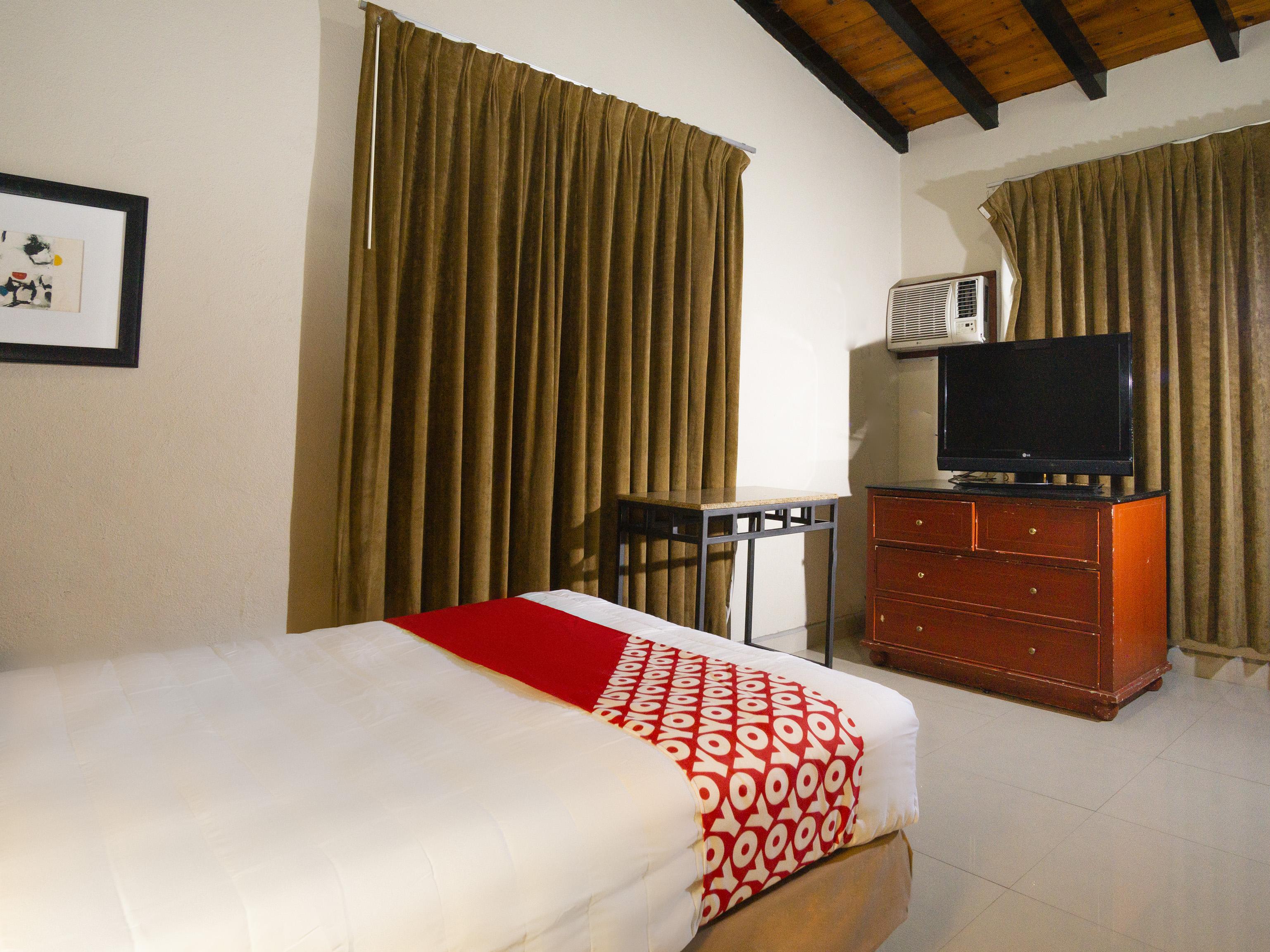 Oyo Hotel Hacienda Don Luis, 罗萨里托 外观 照片 A room at the hotel