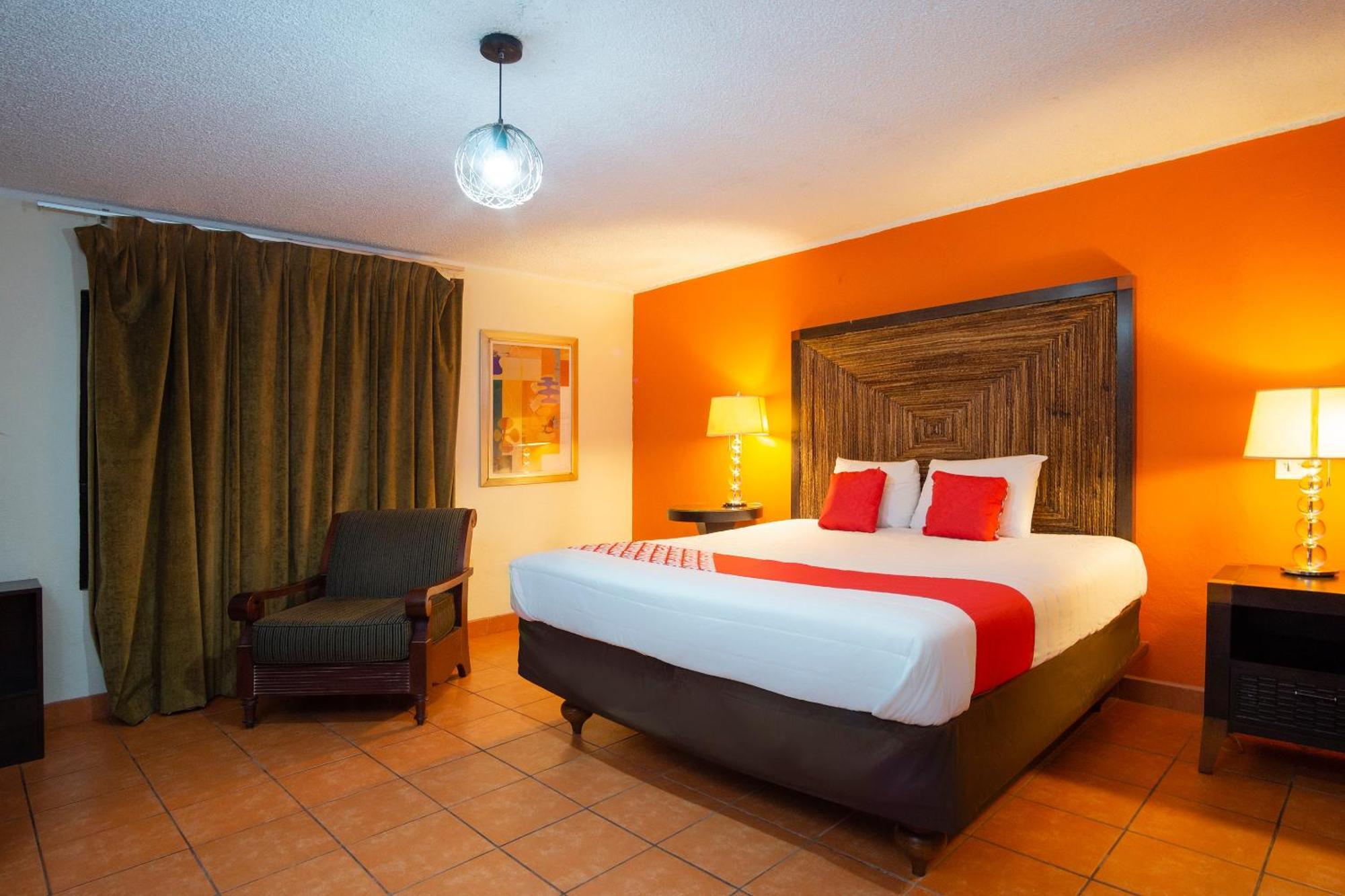 Oyo Hotel Hacienda Don Luis, 罗萨里托 外观 照片 A typical room at the hotel